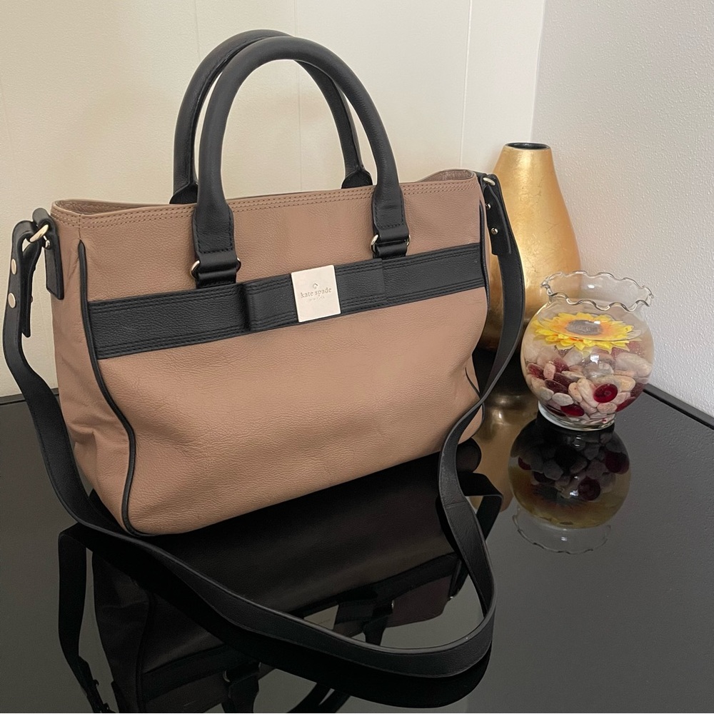 EUC Kate Spade NY - Taupe Leather Bow tie Tote/X-Body